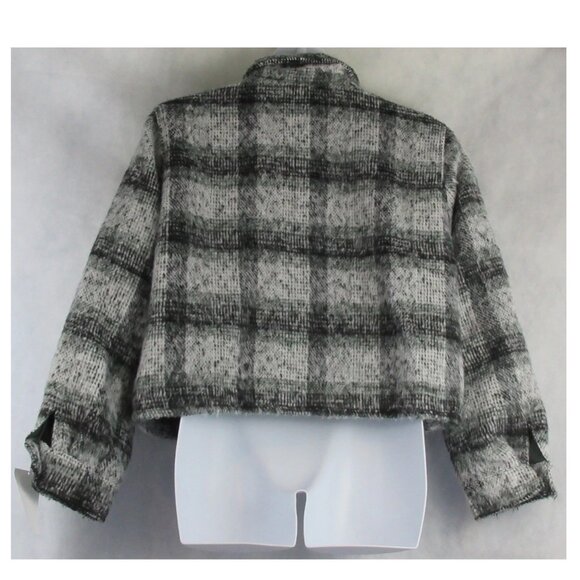 And Now This Women's Cropped Eyelash Shirt Jacket Shacket, Gray Multi Plaid, XL - Picture 2 of 6